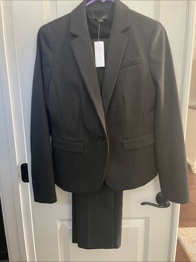 NWT Ann Taylor black and white Single-Button Blazer suit